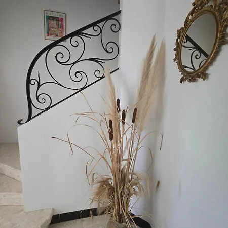 Magnifique Familiale, 5 Chambres, Piscine & Parking Villa