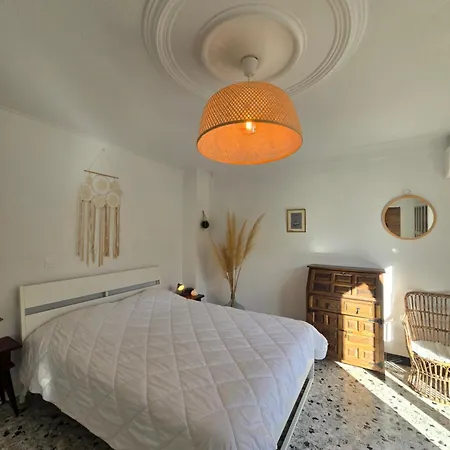 Magnifique Familiale, 5 Chambres, Piscine & Parking Villa