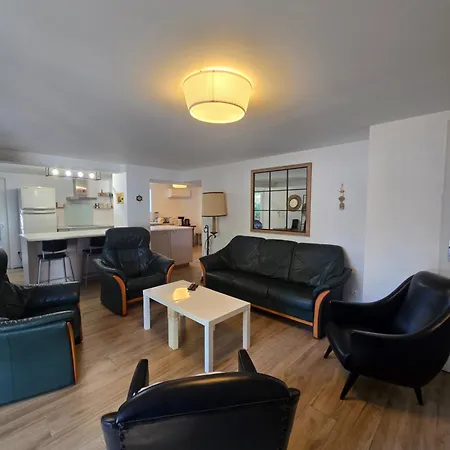 Magnifique Familiale, 5 Chambres, Piscine & Parking Villa