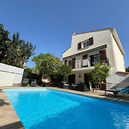 Magnifique Familiale, 5 Chambres, Piscine & Parking וילה