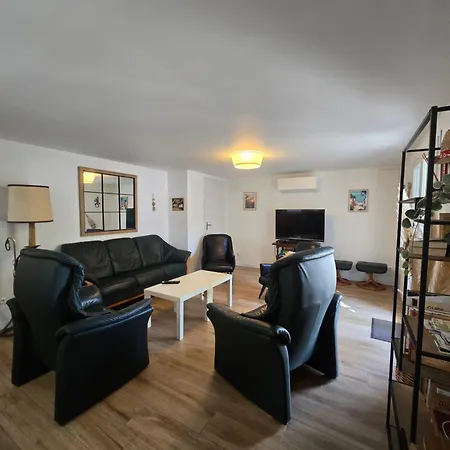 Magnifique Familiale, 5 Chambres, Piscine & Parking Villa