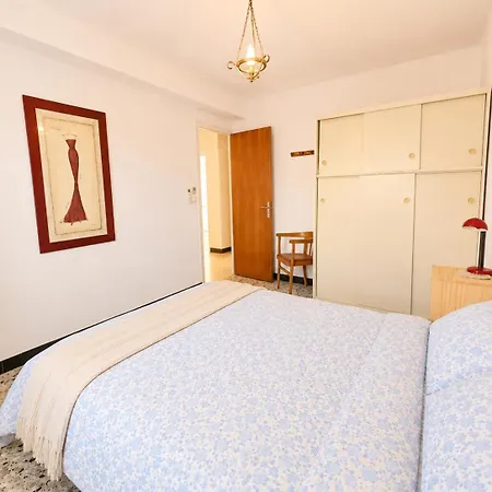 Magnifique Familiale, 5 Chambres, Piscine & Parking