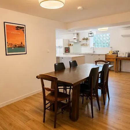Magnifique Familiale, 5 Chambres, Piscine & Parking