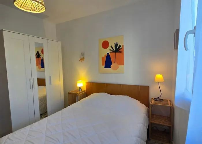 Magnifique Familiale, 5 Chambres, Piscine & Parking 别墅 *