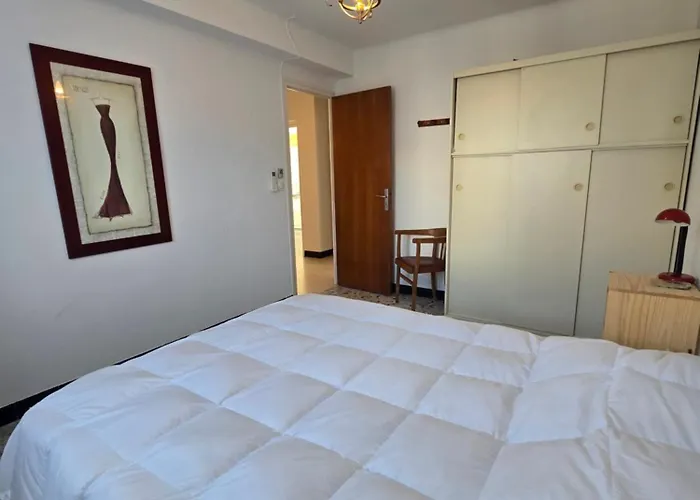 Magnifique Familiale, 5 Chambres, Piscine & Parking *